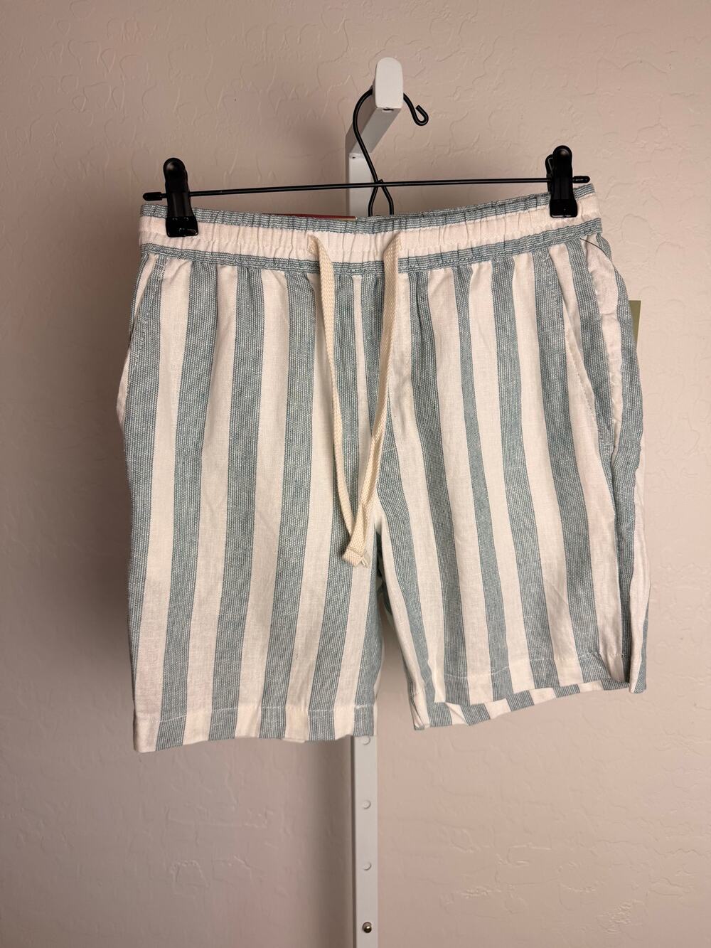 Goodfellow & Co The Vacay Linen Blend Pull-On Shorts Blue White Stripe Men’s XS